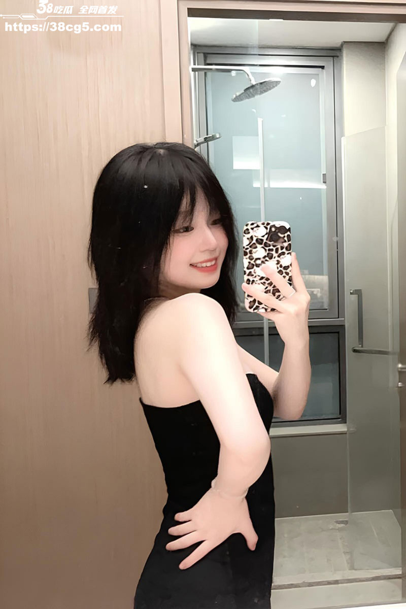 1766928587663326.jpg 1766928587663326.jpg