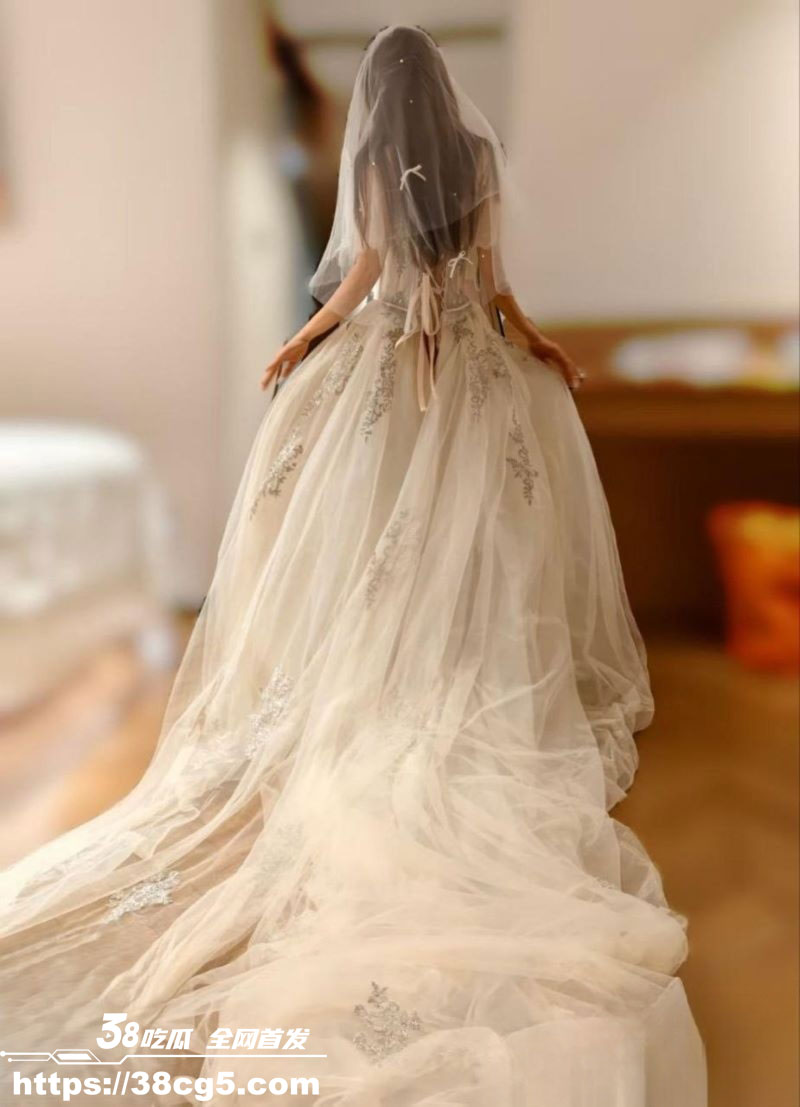 1766472570583778.jpg 1766472570583778.jpg