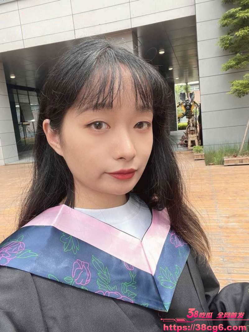 1769342198880381.jpg 1769342198880381.jpg